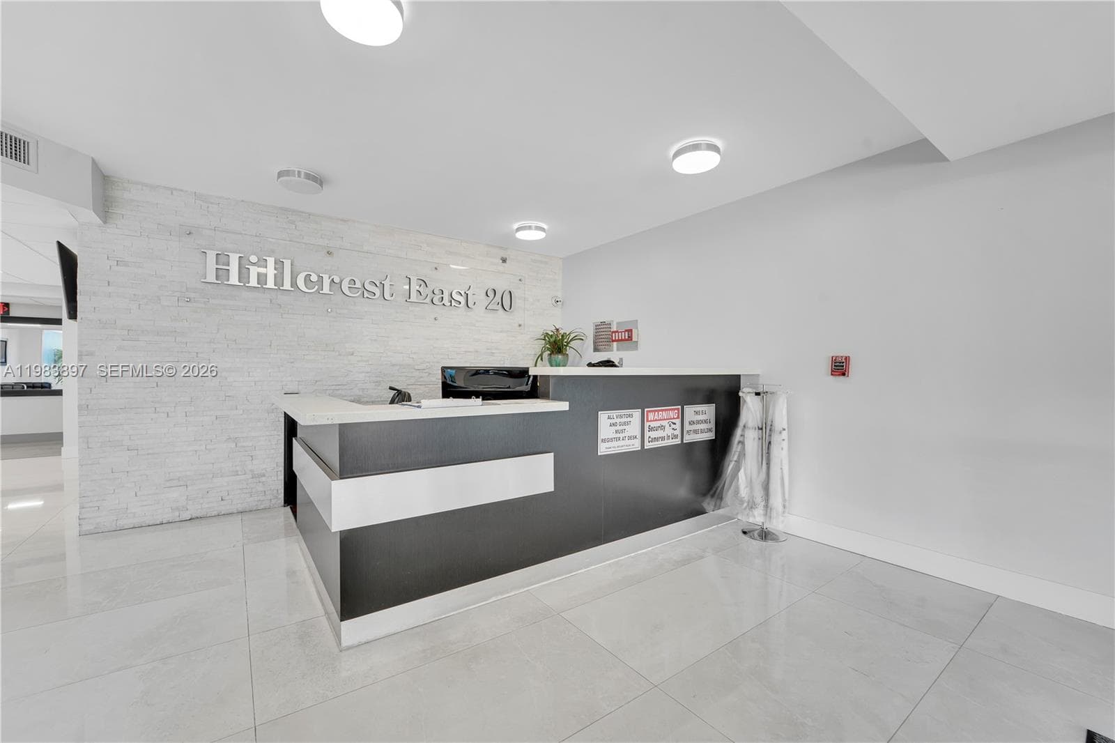 919 Hillcrest Dr # 210, Hollywood, FL 33021 photo 5