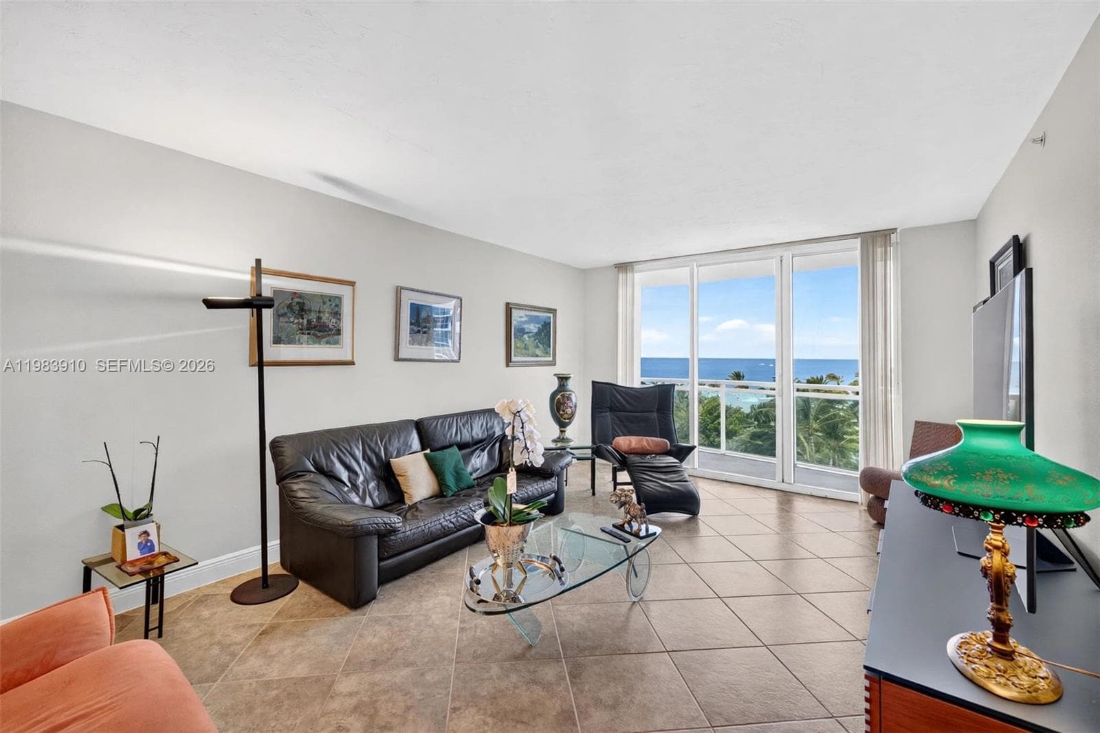 Residences on Hollywood Beach