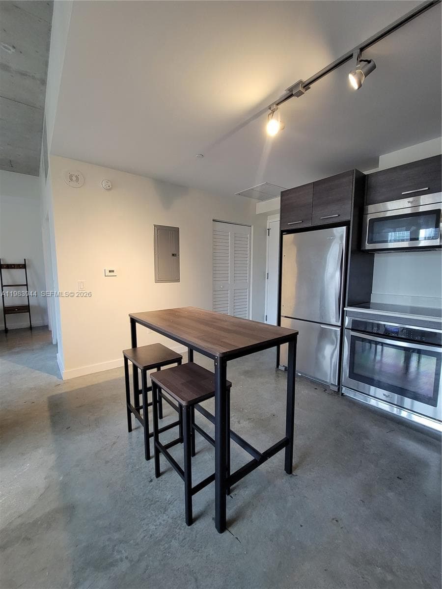 151 SE 1st St # 1507, Miami, FL 33131 photo 5