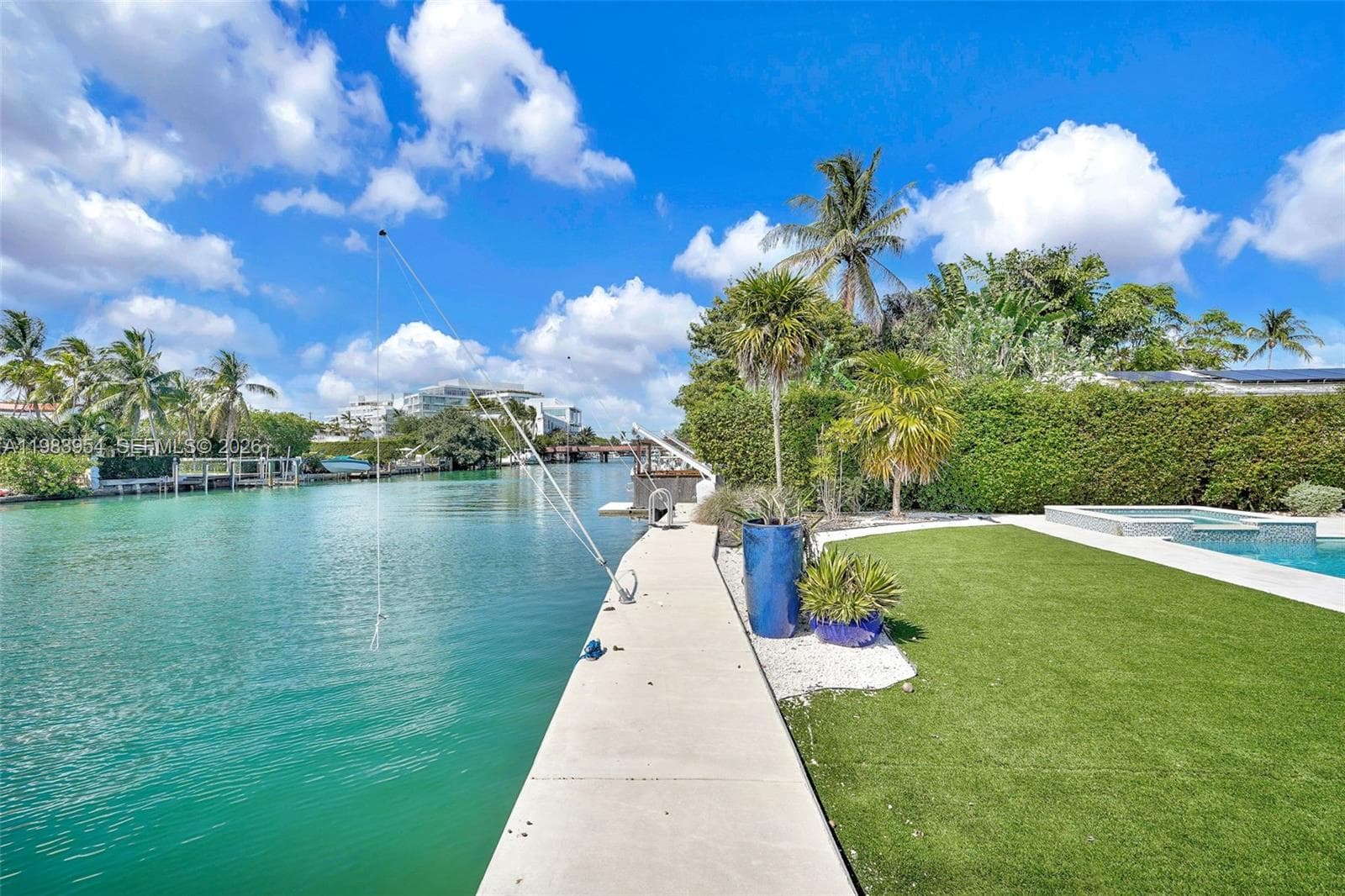 4560 Prairie Ave, Miami Beach, FL 33140 photo 2