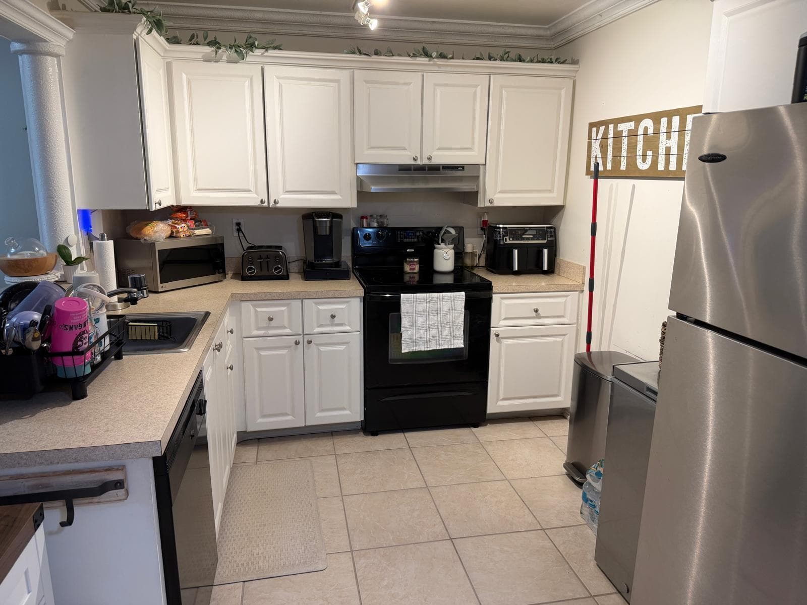 711 N Pine Island Road # 104, Plantation, FL 33324 photo 2