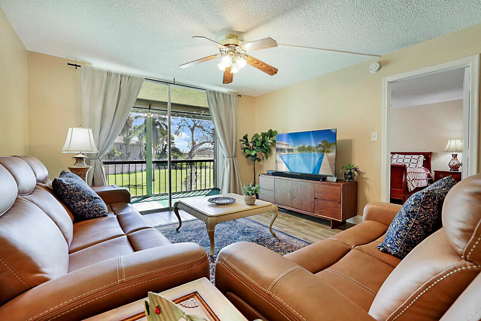2541 Aragon Boulevard # 202, Sunrise, FL 33322 photo 4