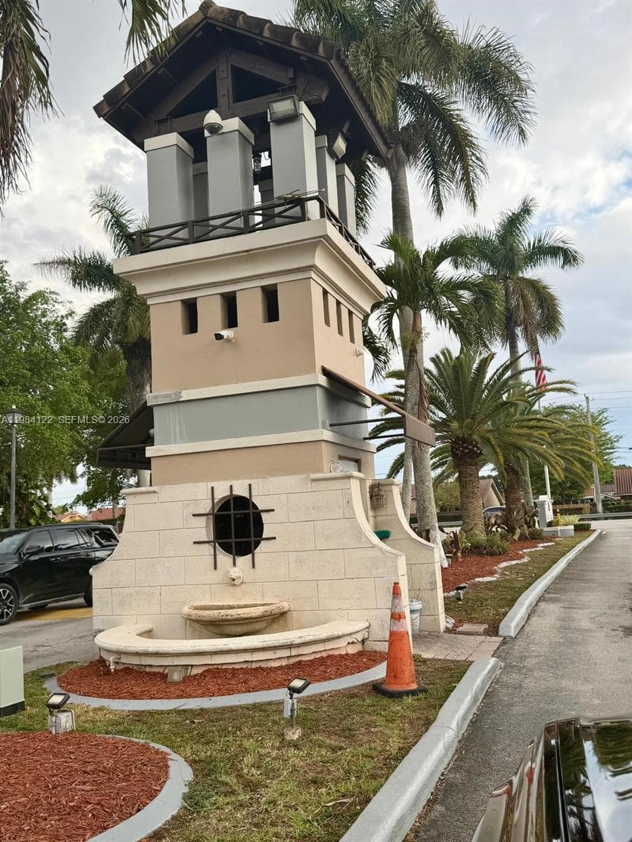 3858 SW 153rd Pl, Miami, FL 33185 photo 2