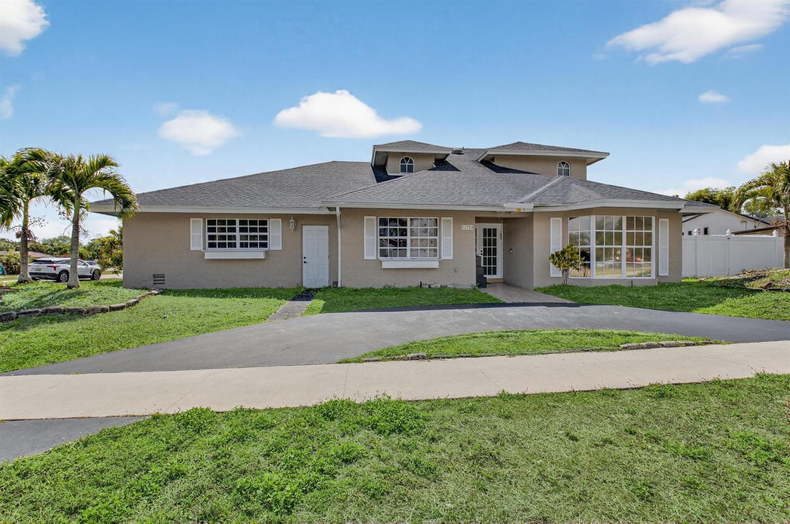 21724 Little Bear Way, Boca Raton, FL 33428 photo 2