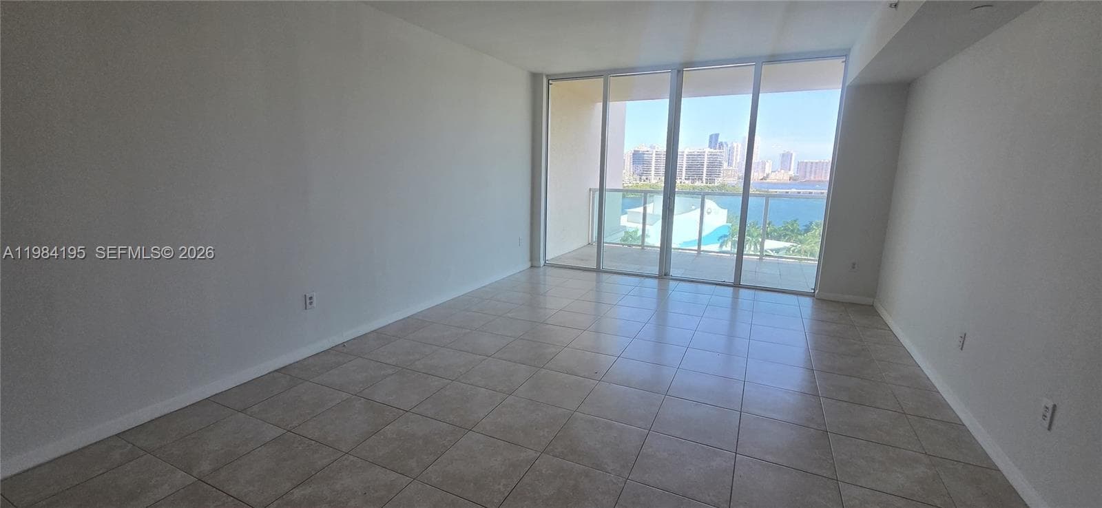 3330 NE 190th St # 1018, Aventura, FL 33180 photo 5