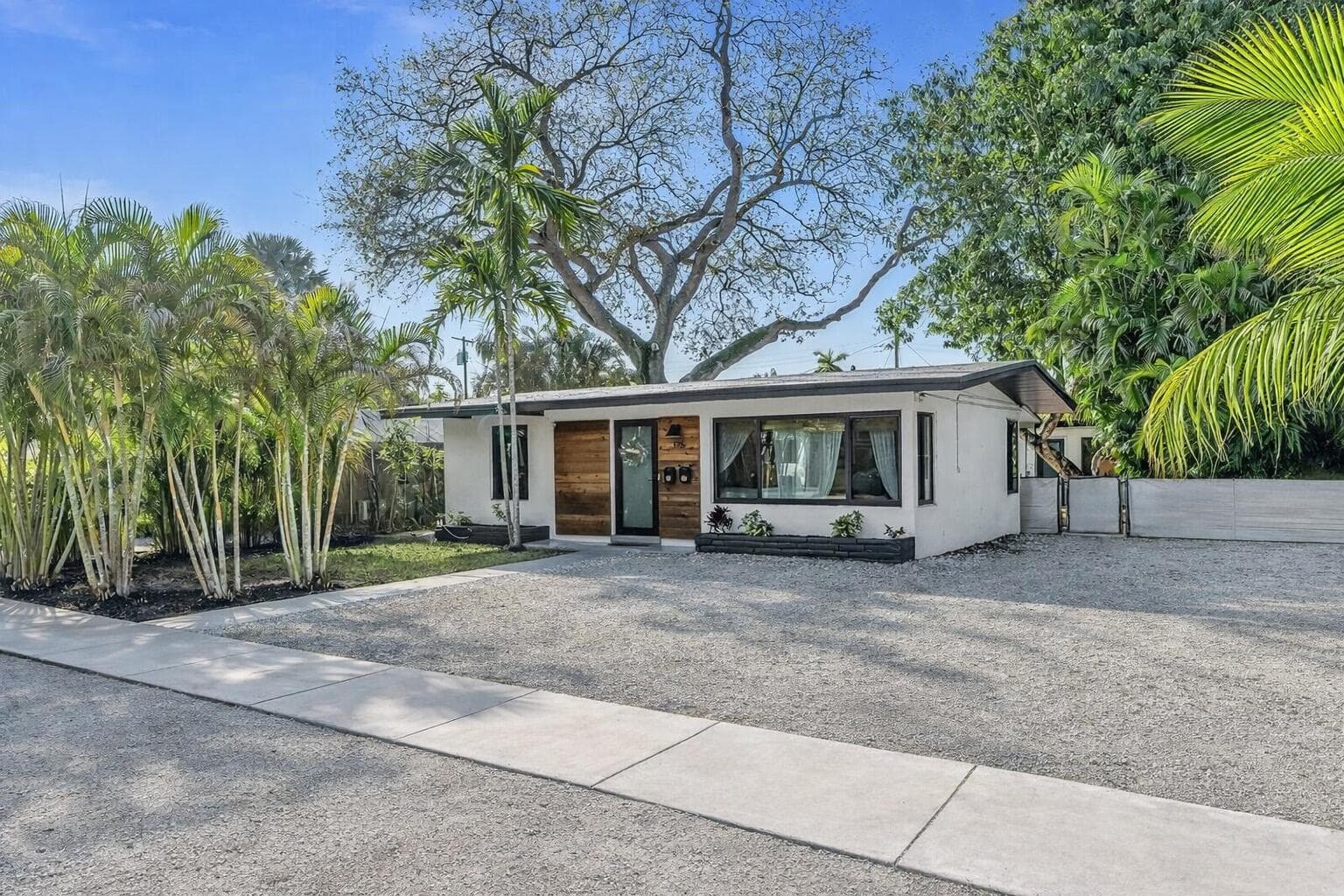 316 SW 21 Street, Fort Lauderdale, FL 33315 photo 2