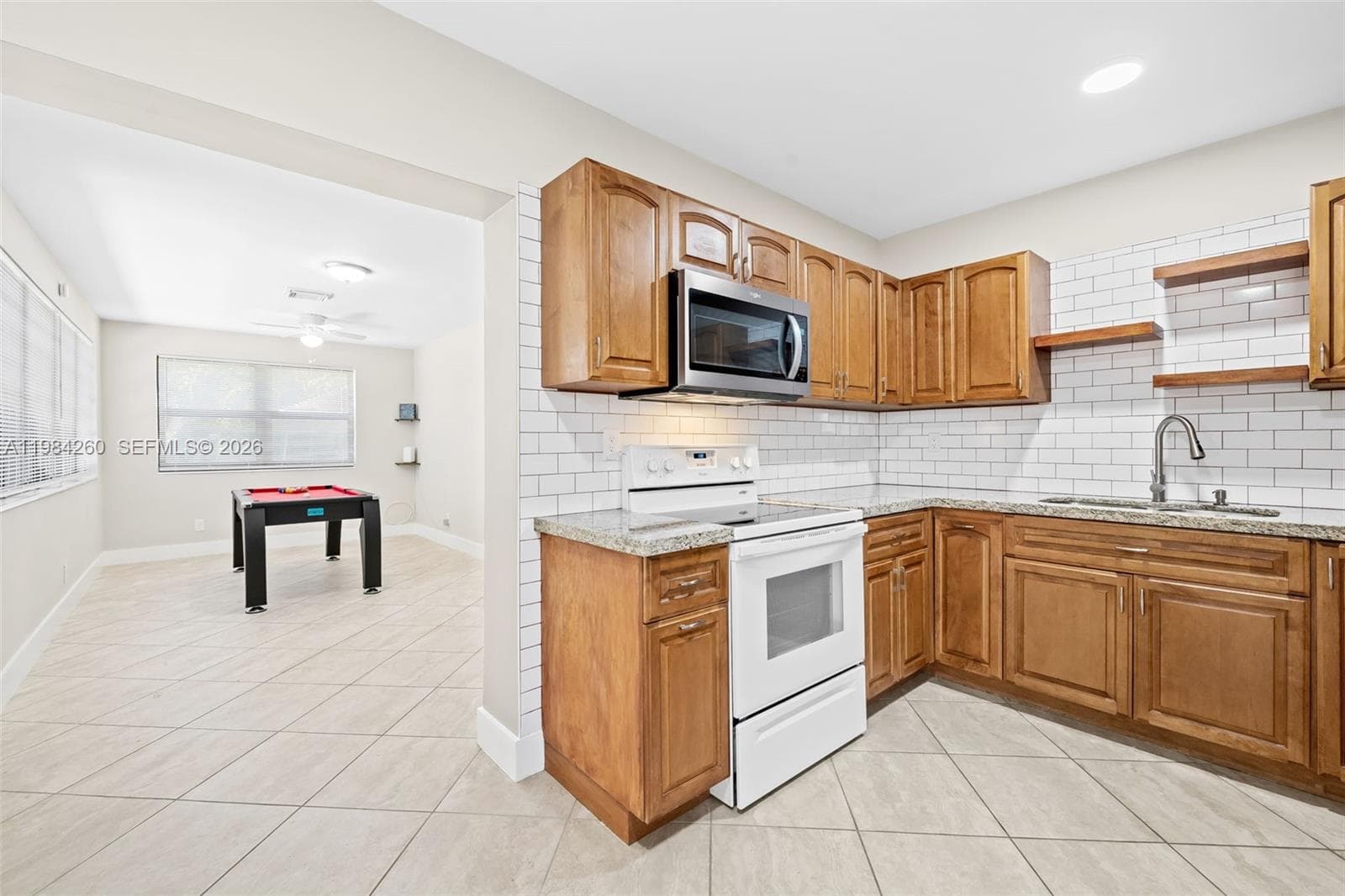 864 NW 16th Ter, Fort Lauderdale, FL 33311 photo 5