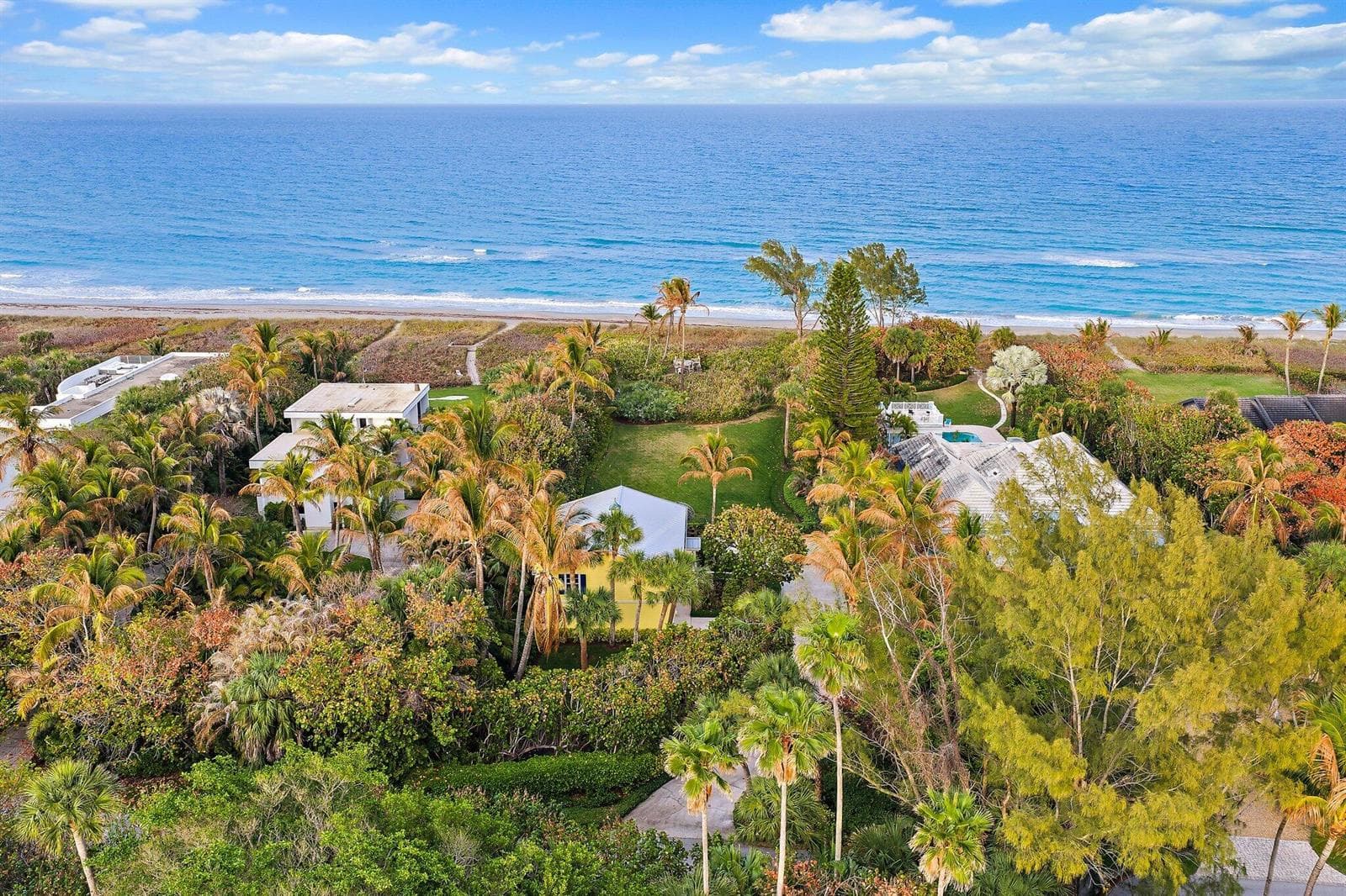 31 N Beach Road, Jupiter Island, FL 33455 photo 3