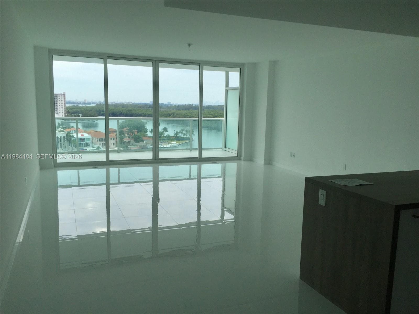 400 Sunny Isles Blvd # 1105, Sunny Isles Beach, FL 33160 photo 5
