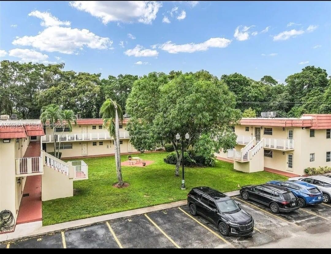 14901 SW 4th St # 14A, Pembroke Pines, FL 33027 photo 4