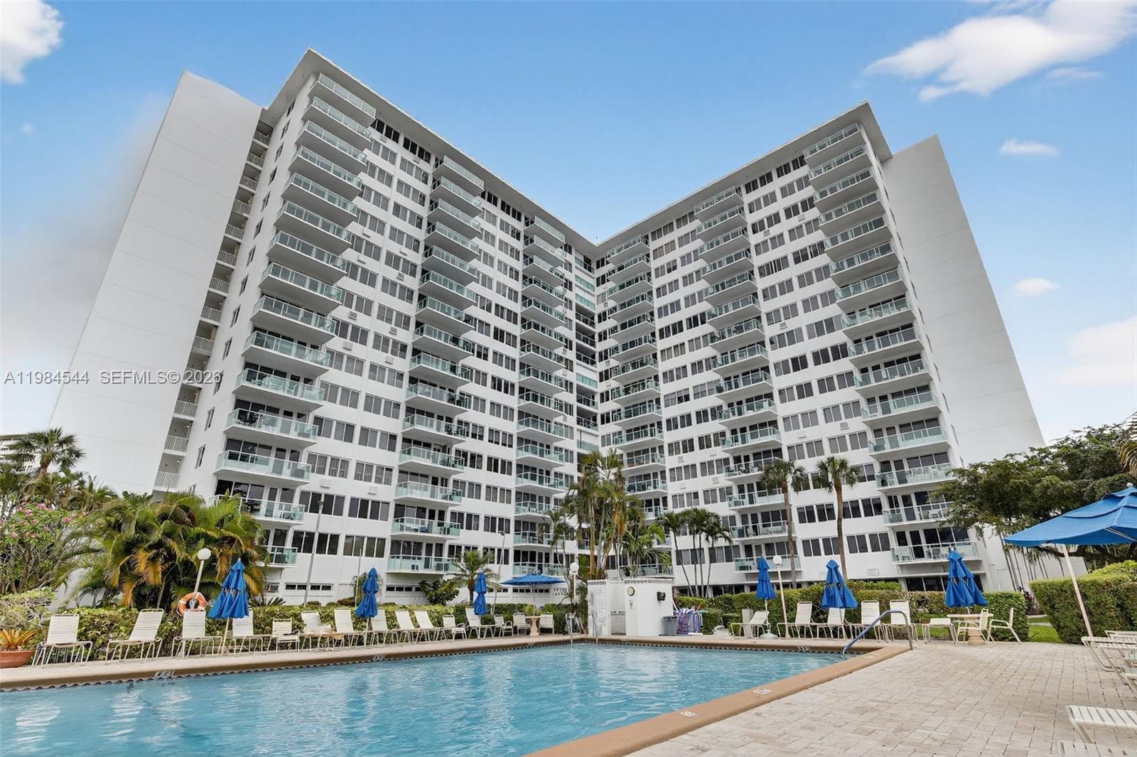 3233 NE 34th St # 1207, Fort Lauderdale, FL 33308