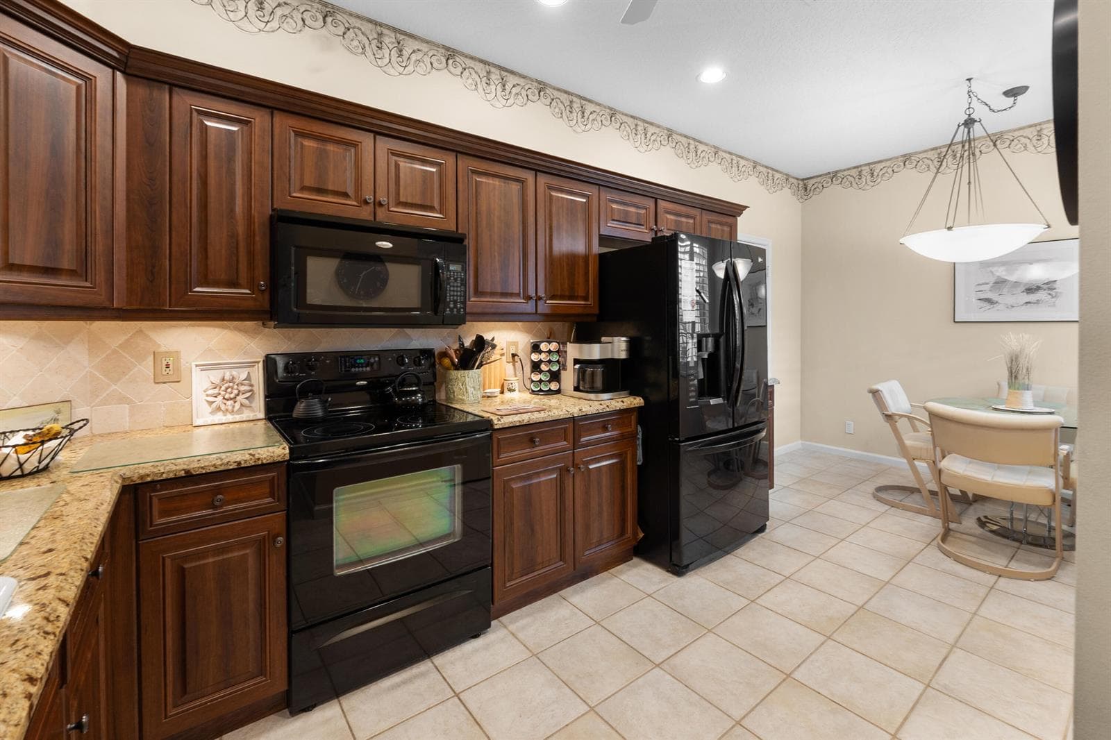 10665 Royal Caribbean Circle, Boynton Beach, FL 33437 photo 5