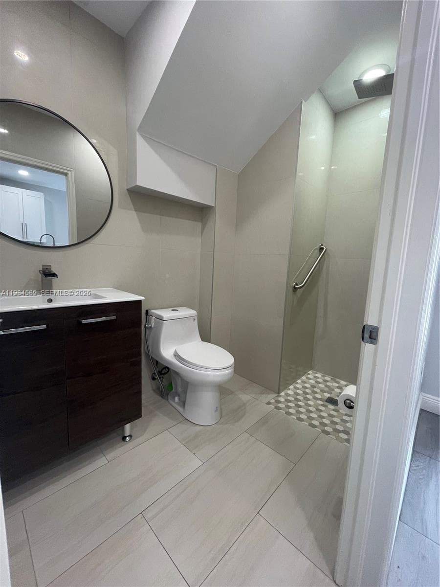 8900 SW 226th Ter, Cutler Bay, FL 33190 photo 3