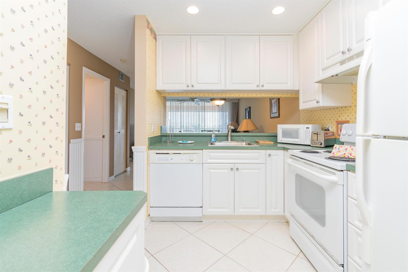 353 S Us Hwy 1 # F407, Jupiter, FL 33477 photo 4