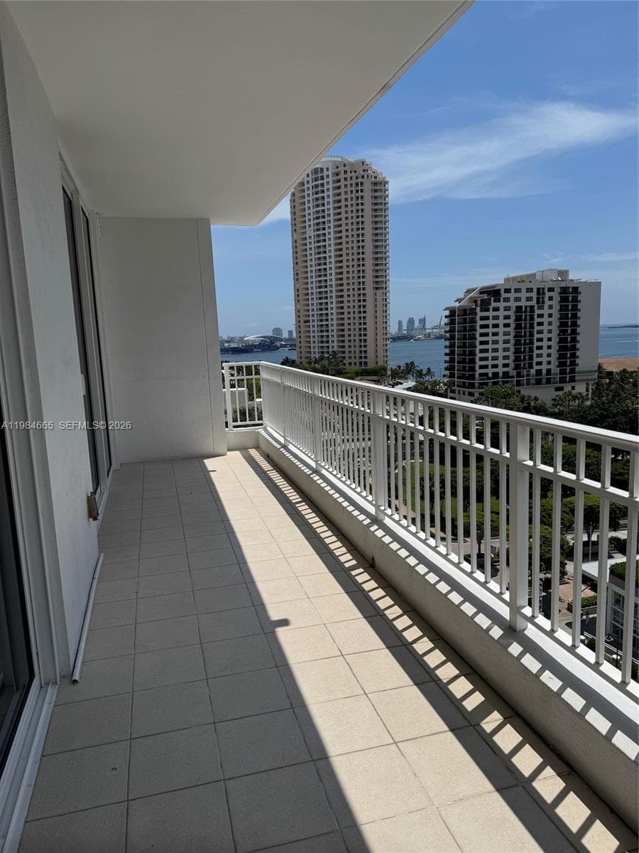 801 Brickell Key Blvd # 1209, Miami, FL 33131 photo 2