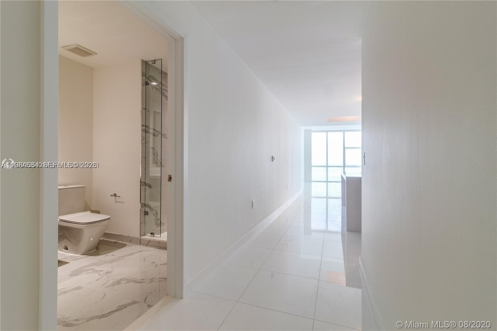 851 NE 1st Ave # 3601, Miami, FL 33132 photo 3