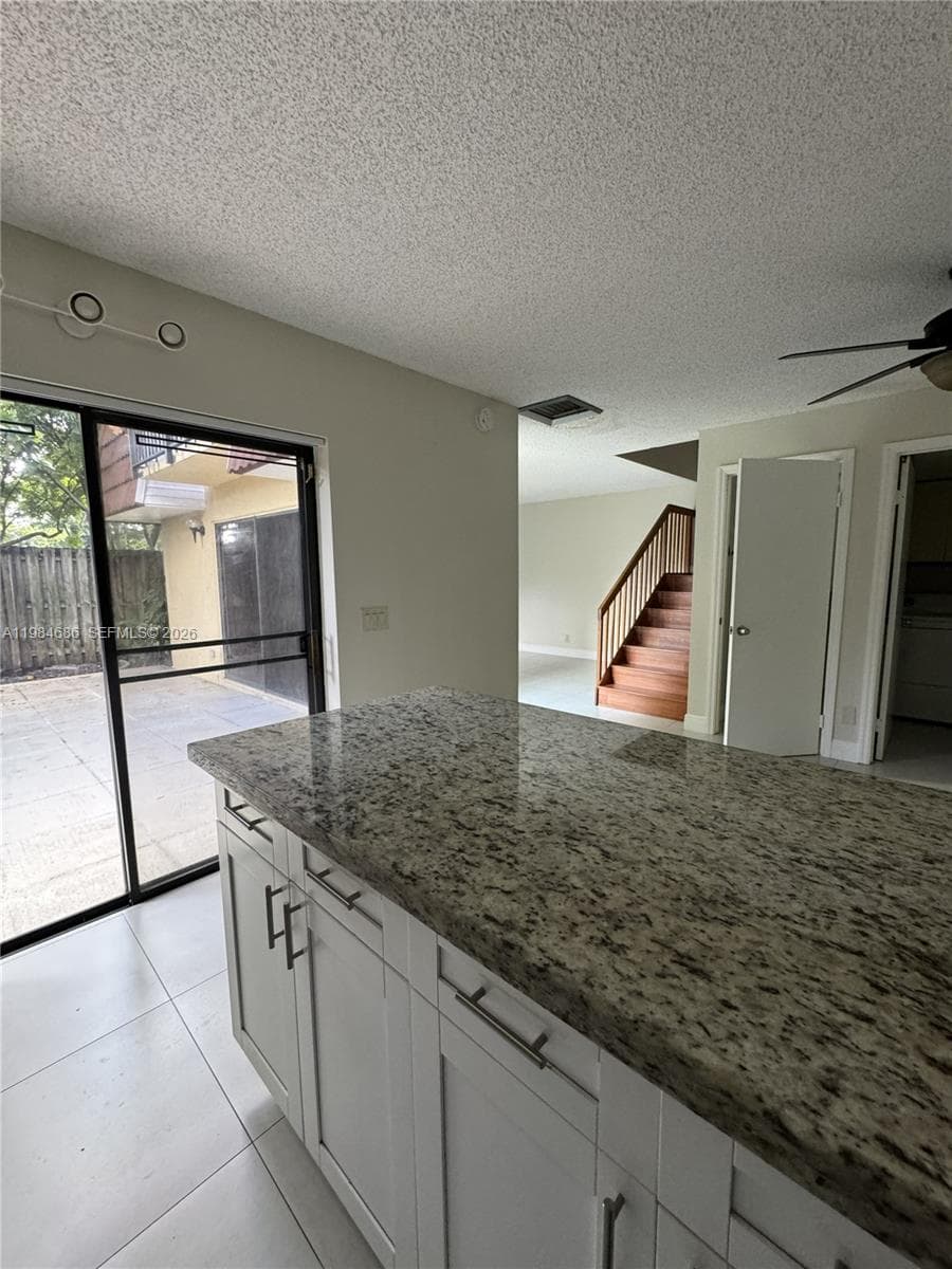 716 NW 98th Way, Plantation, FL 33324 photo 4