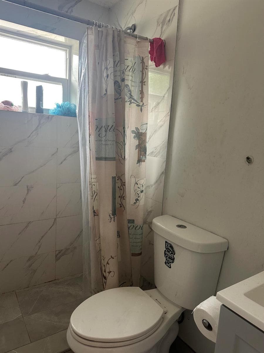 5626 SW 27th Street, West Park, FL 33023 photo 2