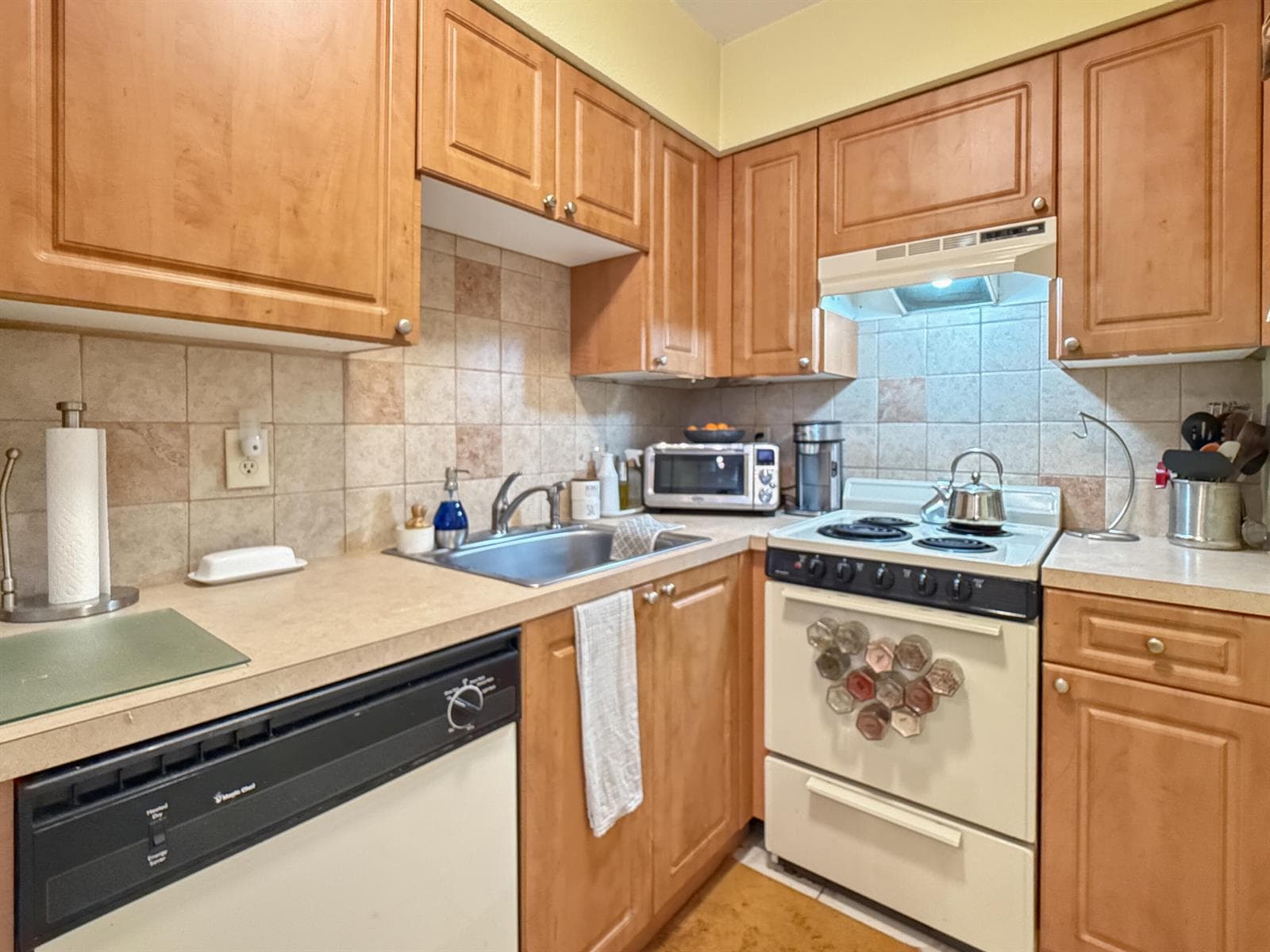 2607 NE 8th Avenue # #25, Wilton Manors, FL 33334 photo 3