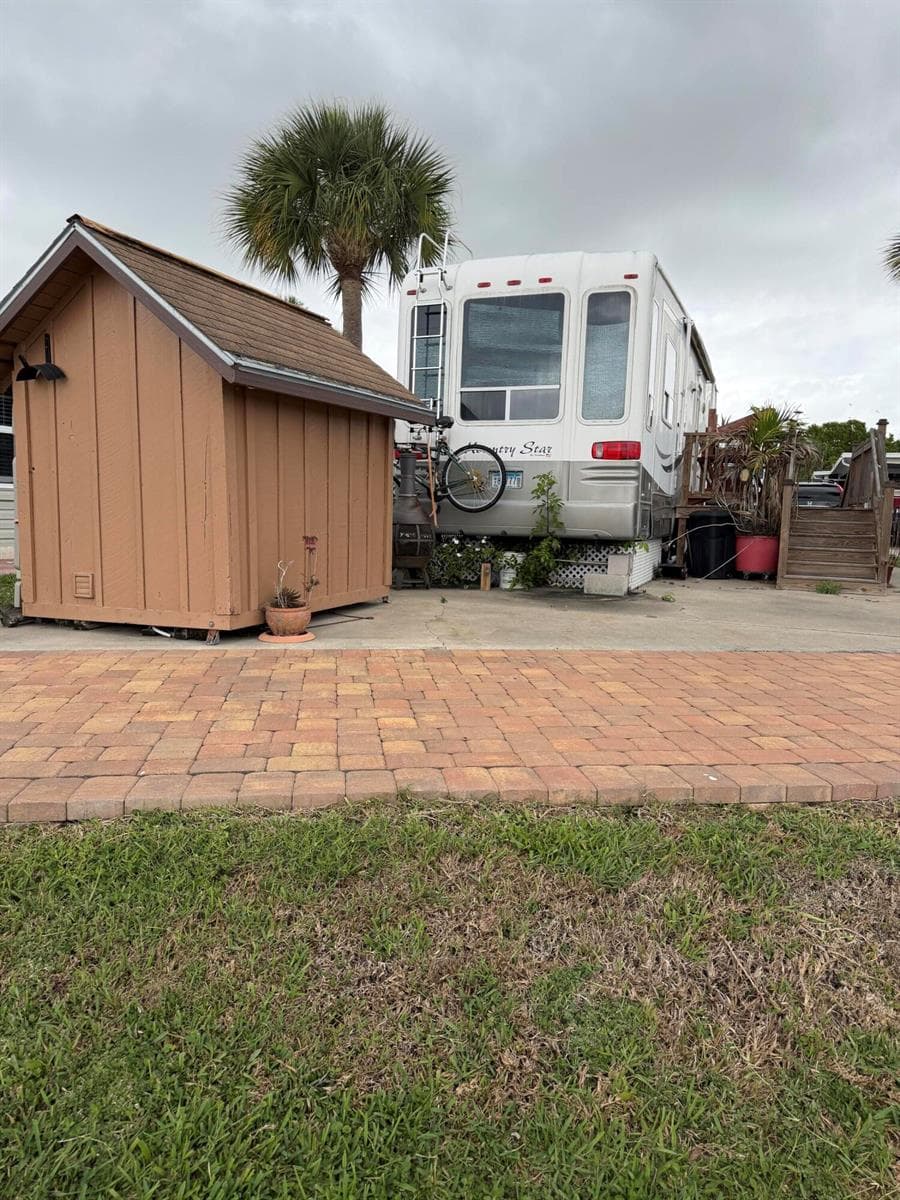 5240 SE 67th Avenue SE, Okeechobee, FL 34974 photo 3