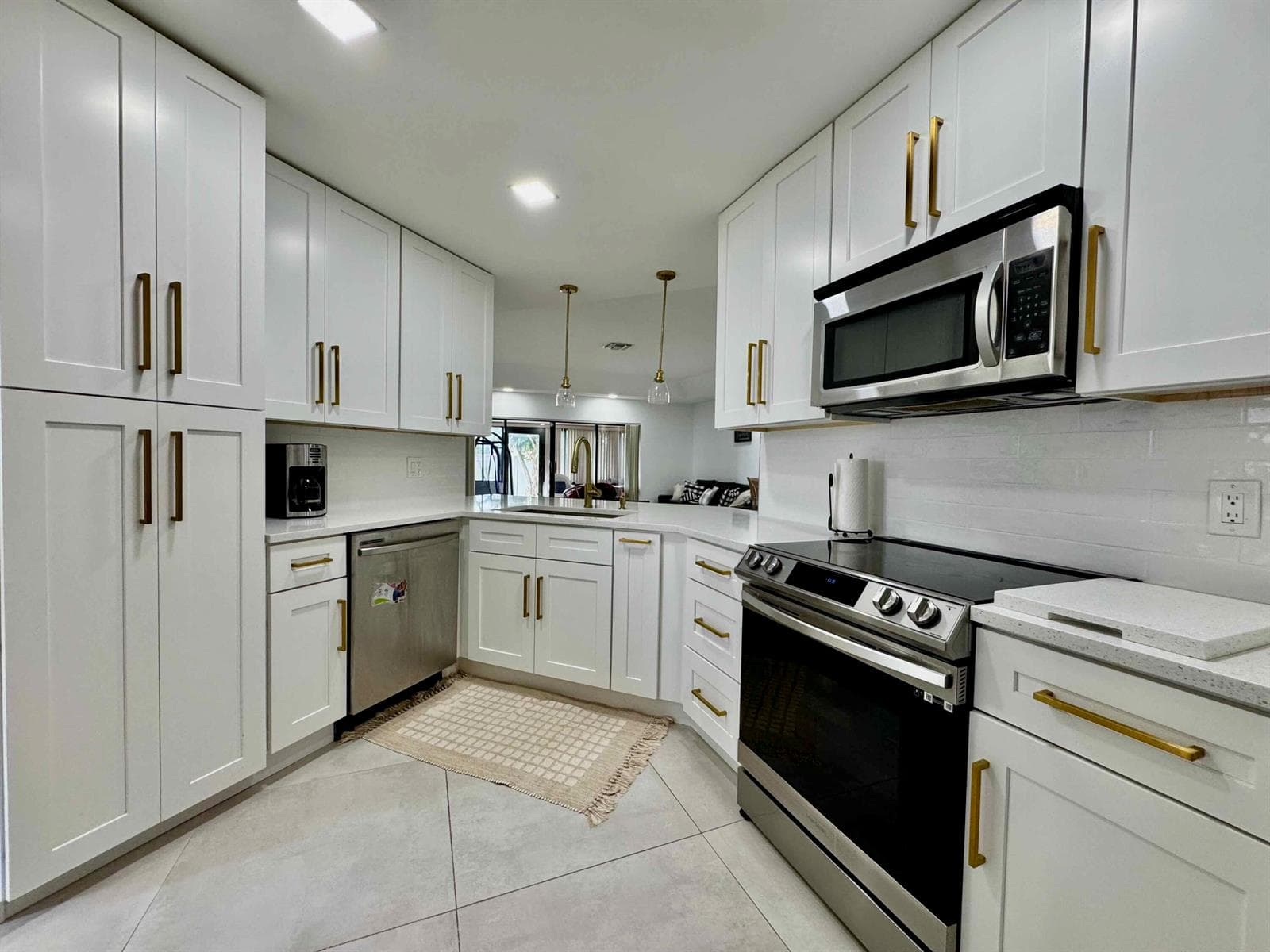 9106 Chatsworth Cascades, Boca Raton, FL 33434 photo 5