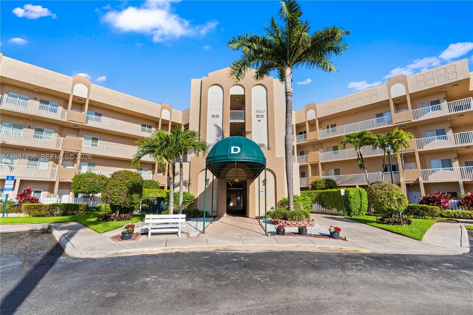 7647 Southampton Ter # 314, Tamarac, FL 33321