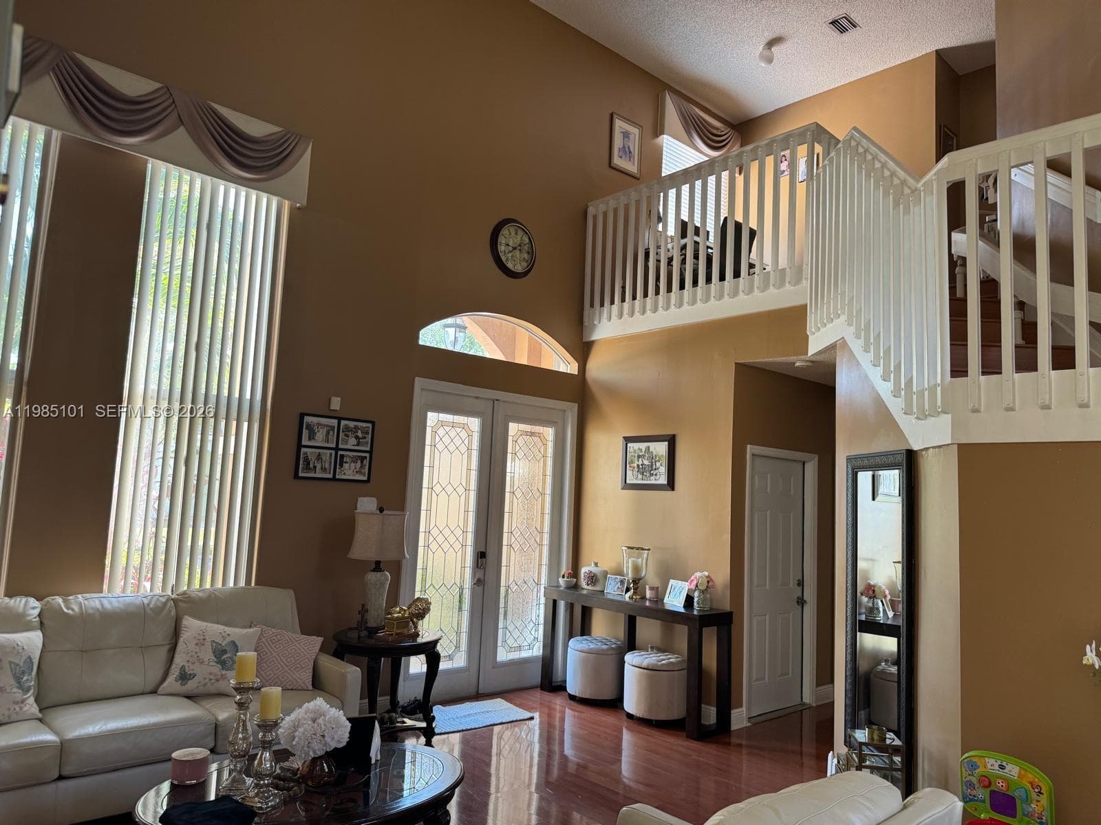 1661 SE 17th St, Homestead, FL 33035 photo 2