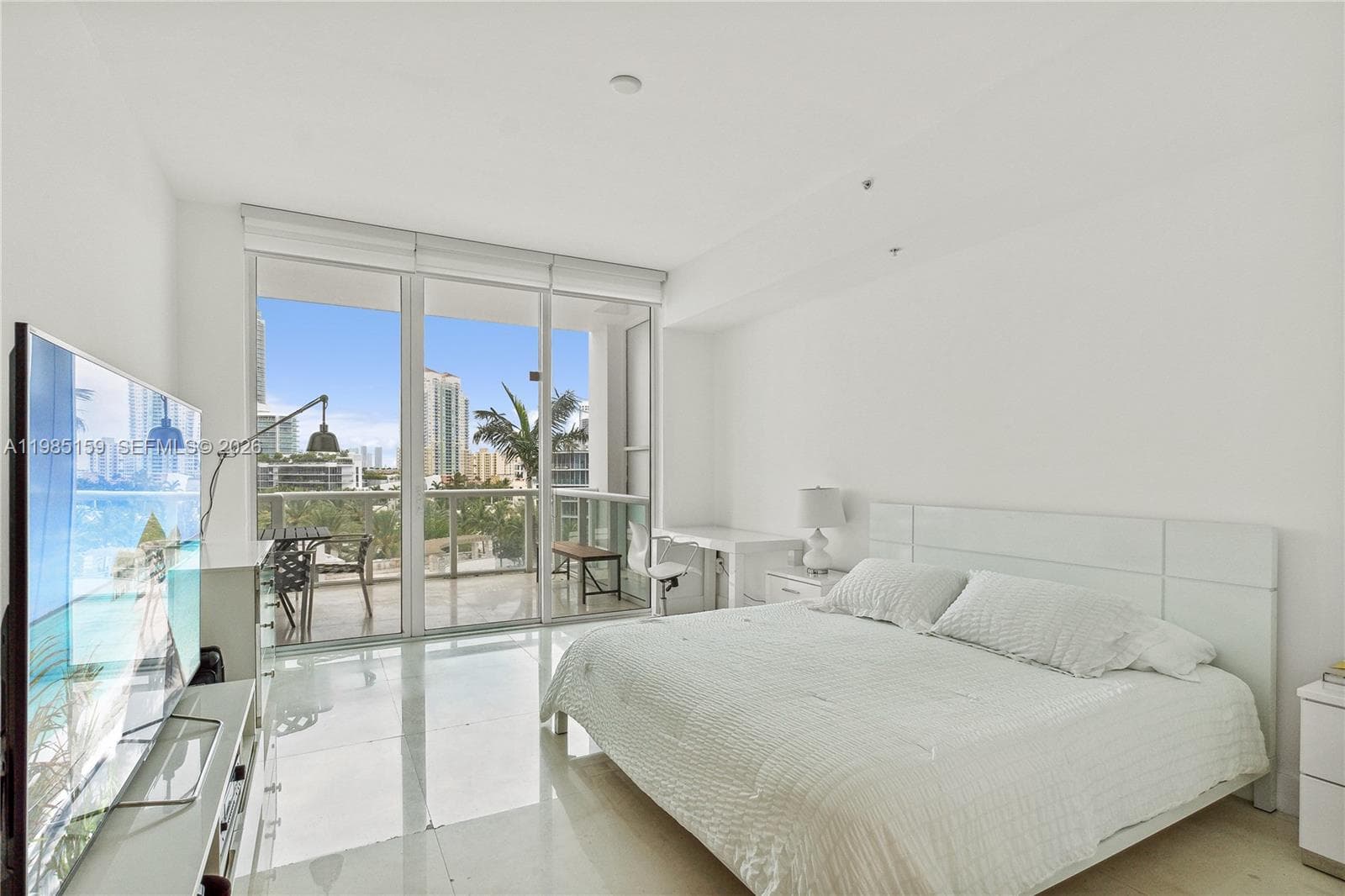 50 S Pointe Dr # 805, Miami Beach, FL 33139 photo 5
