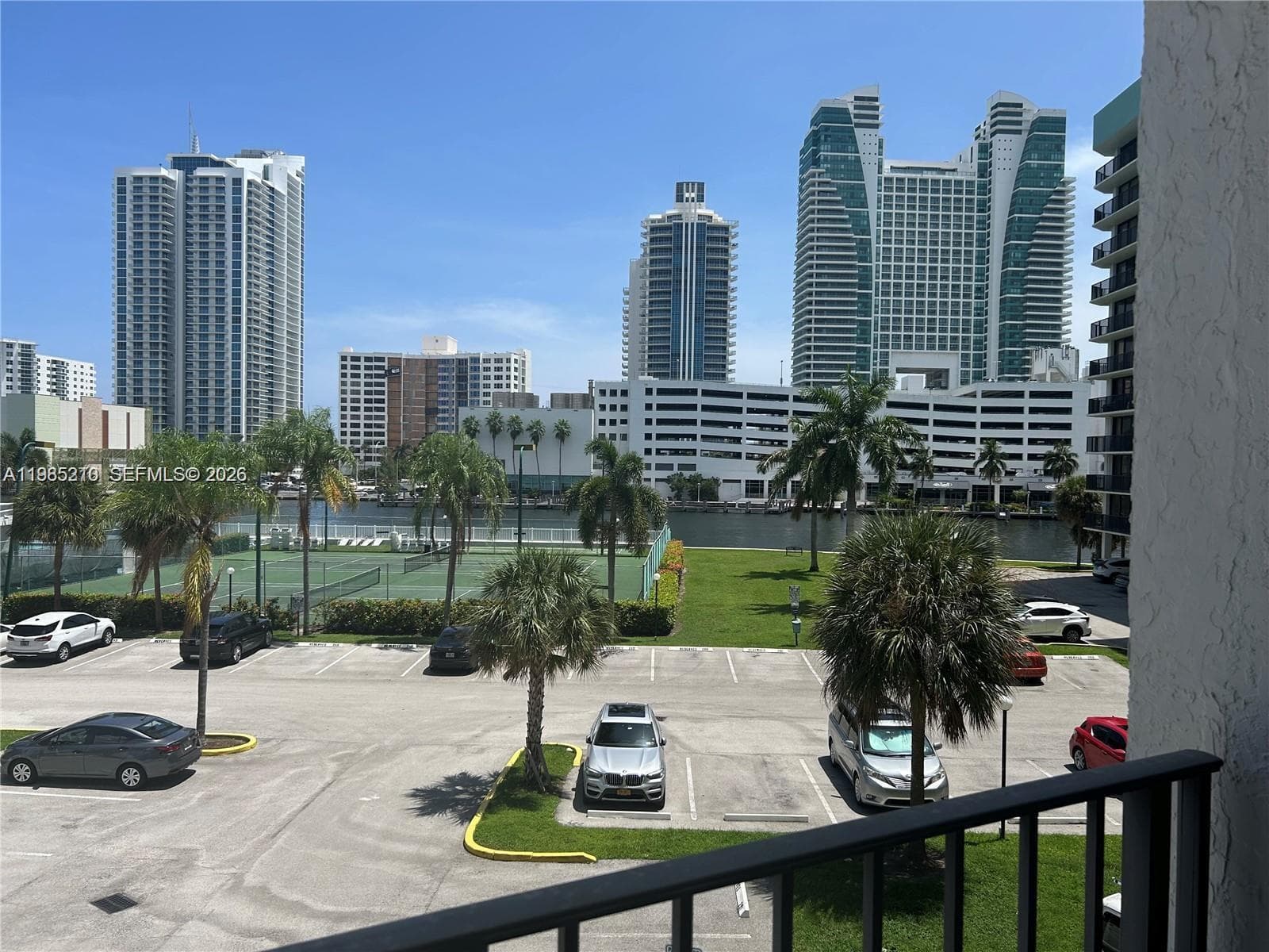 400 Leslie Dr # 308, Hallandale Beach, FL 33009 photo 5