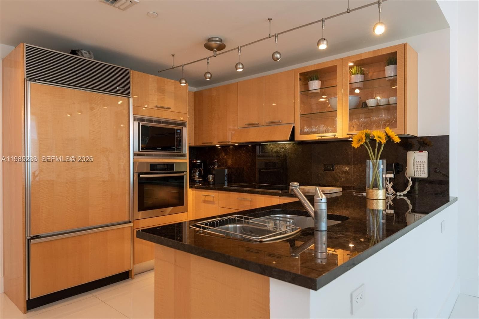 6799 Collins Ave # 906, Miami Beach, FL 33141 photo 5