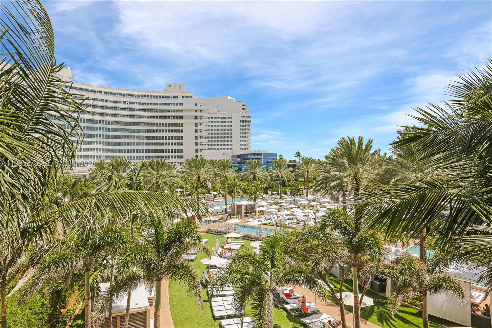 4391 Collins Ave # 307, Miami Beach, FL 33140 photo 4