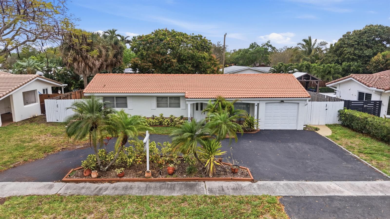 2120 NE 62nd Court, Fort Lauderdale, FL 33308 photo 5