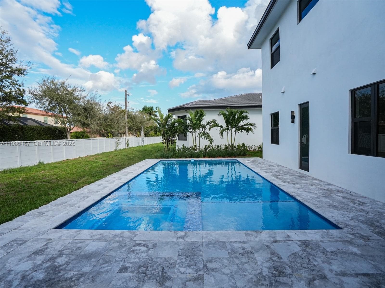 13004 Davie Oaks Dr, Davie, FL 33325 photo 4