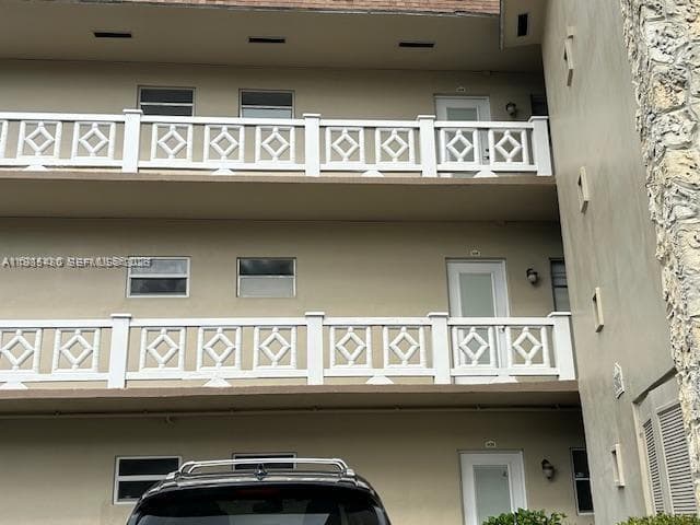5103 NW 35th St # 503, Lauderdale Lakes, FL 33319 photo 3
