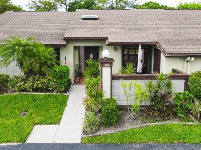 499 Iron Forge Court, Royal Palm Beach, FL 33411 photo 2