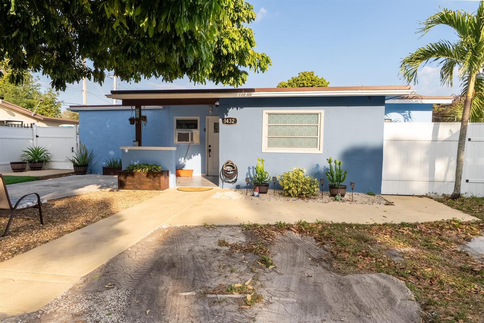 1432 SW 26th Avenue, Fort Lauderdale, FL 33312 photo 2