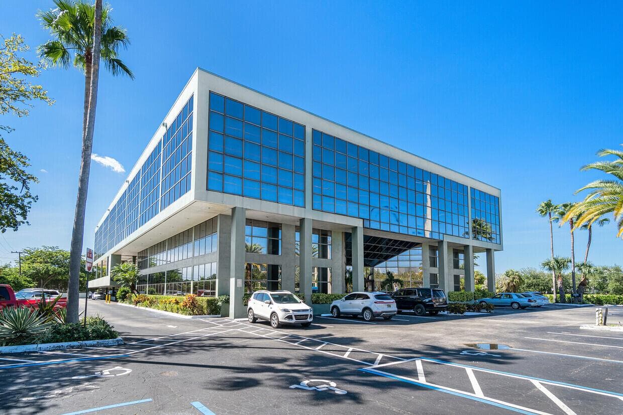 631 Us-1 # 101, North Palm Beach, FL 33408