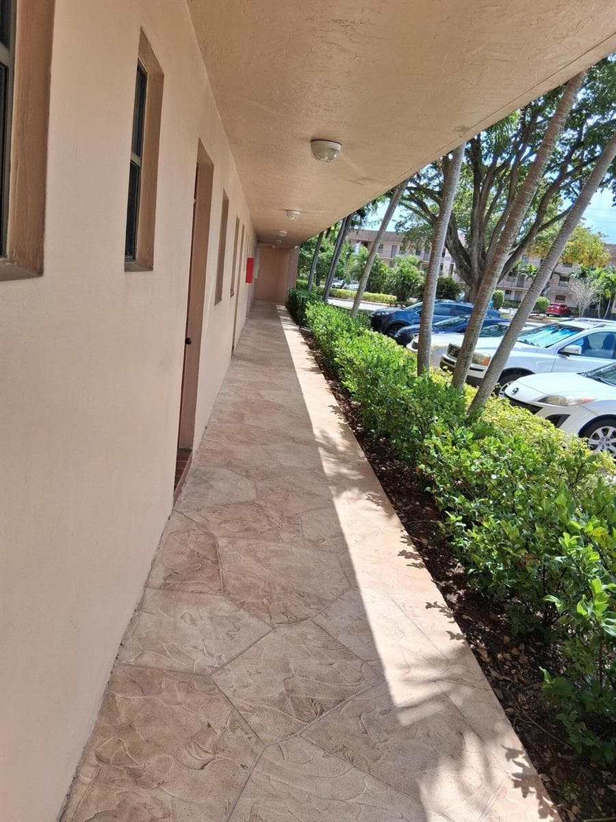10303 Sunrise Lakes Boulevard # 103, Sunrise, FL 33322 photo 4