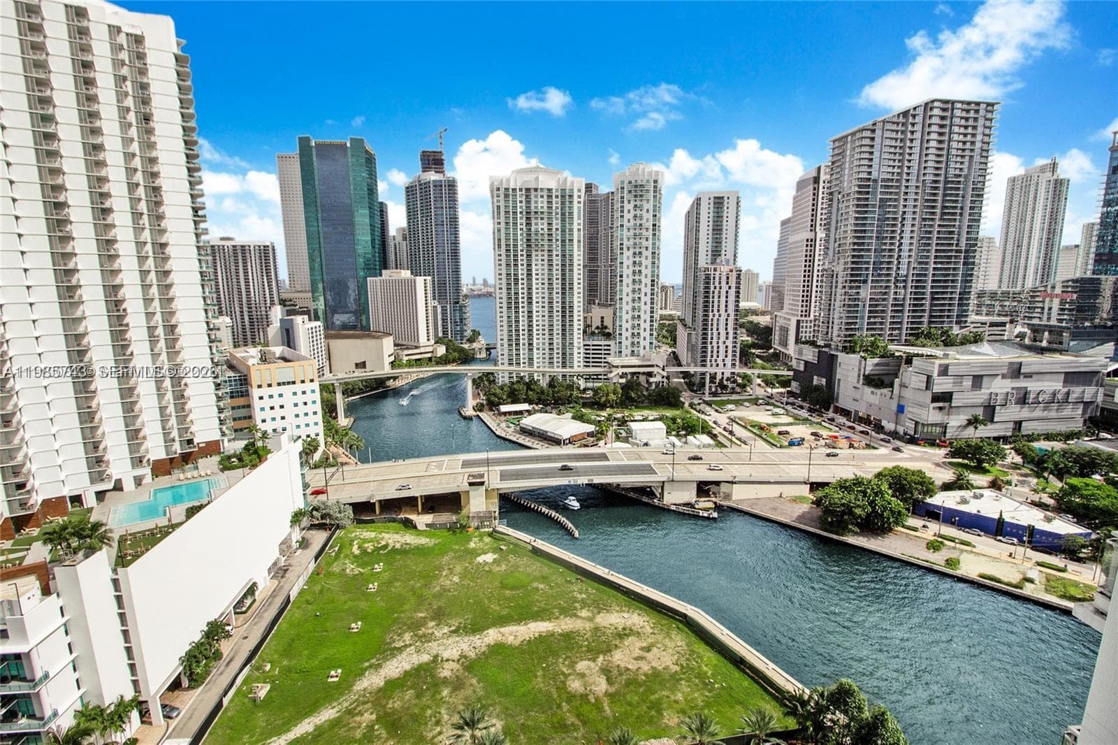 92 SW 3rd St # 2510, Miami, FL 33130
