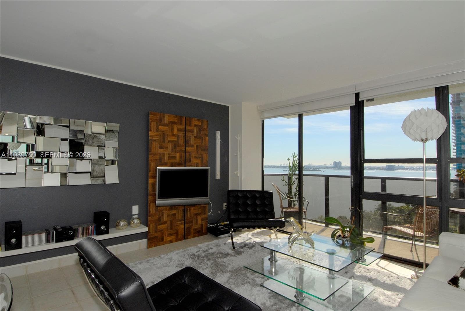 600 NE 36th St # 1212, Miami, FL 33137 photo 4
