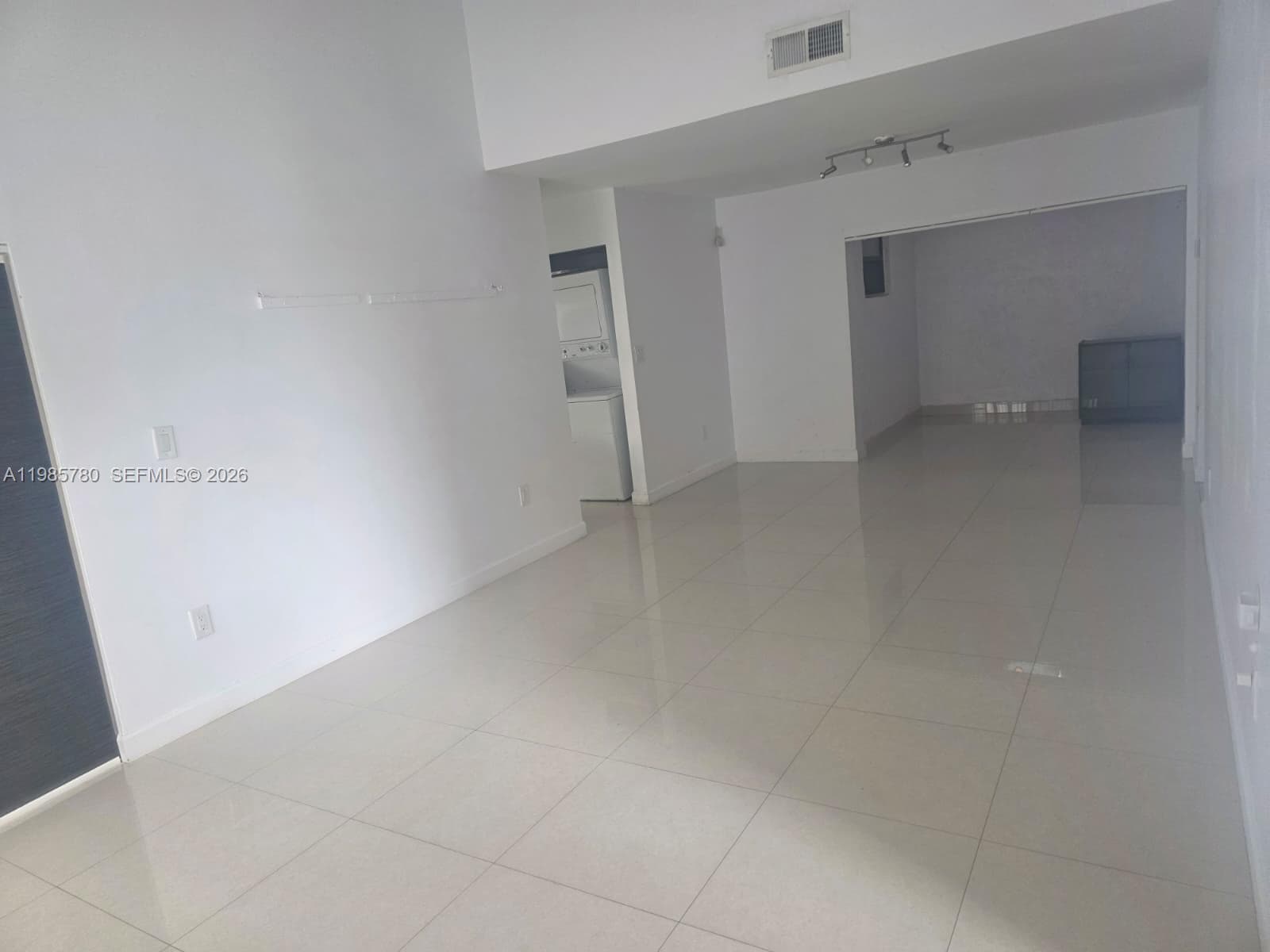 710 SW 99th Ct Cir, Miami, FL 33174 photo 4