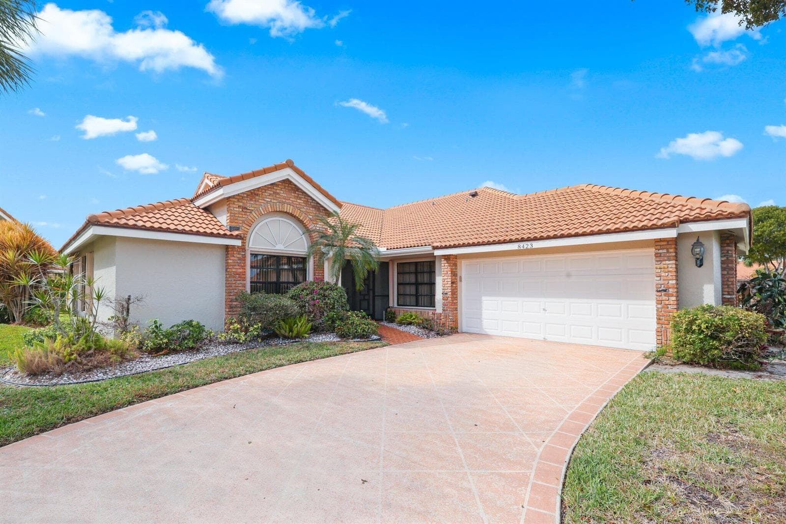 8423 Juddith Avenue, Boynton Beach, FL 33472 photo 2