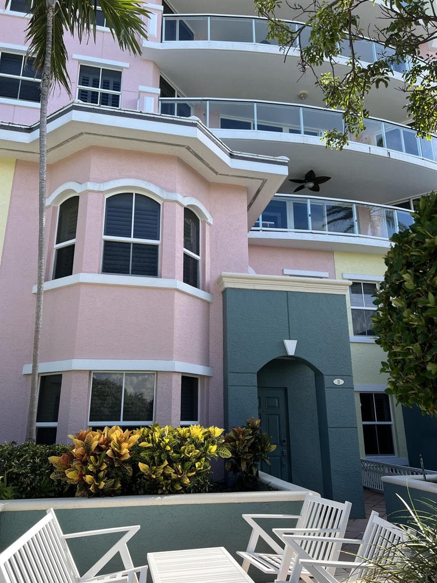 2051 SE 3rd Street # Th3, Deerfield Beach, FL 33441 photo 2