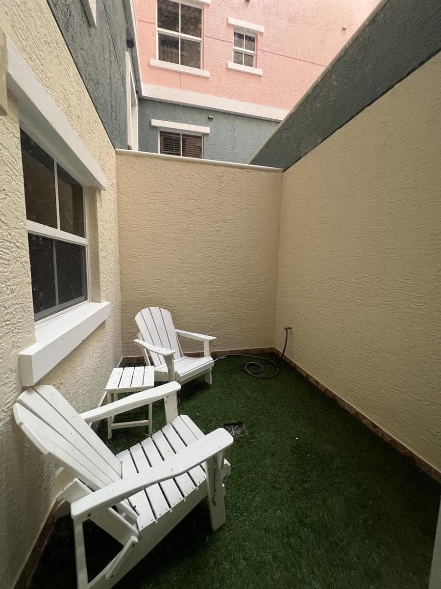 2051 SE 3rd Street # Th3, Deerfield Beach, FL 33441 photo 5