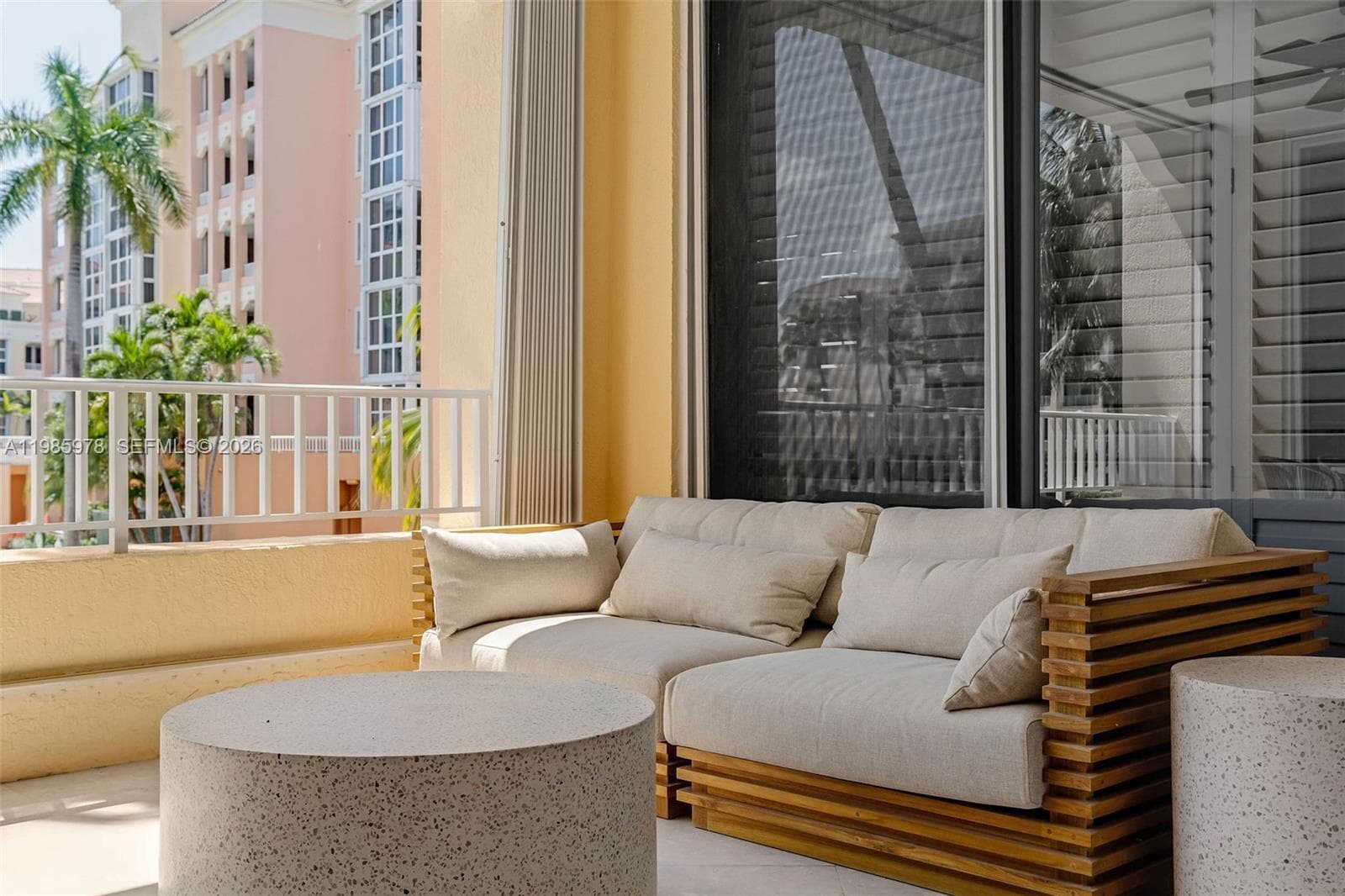 725 Crandon Blvd # 203, Key Biscayne, FL 33149 photo 2