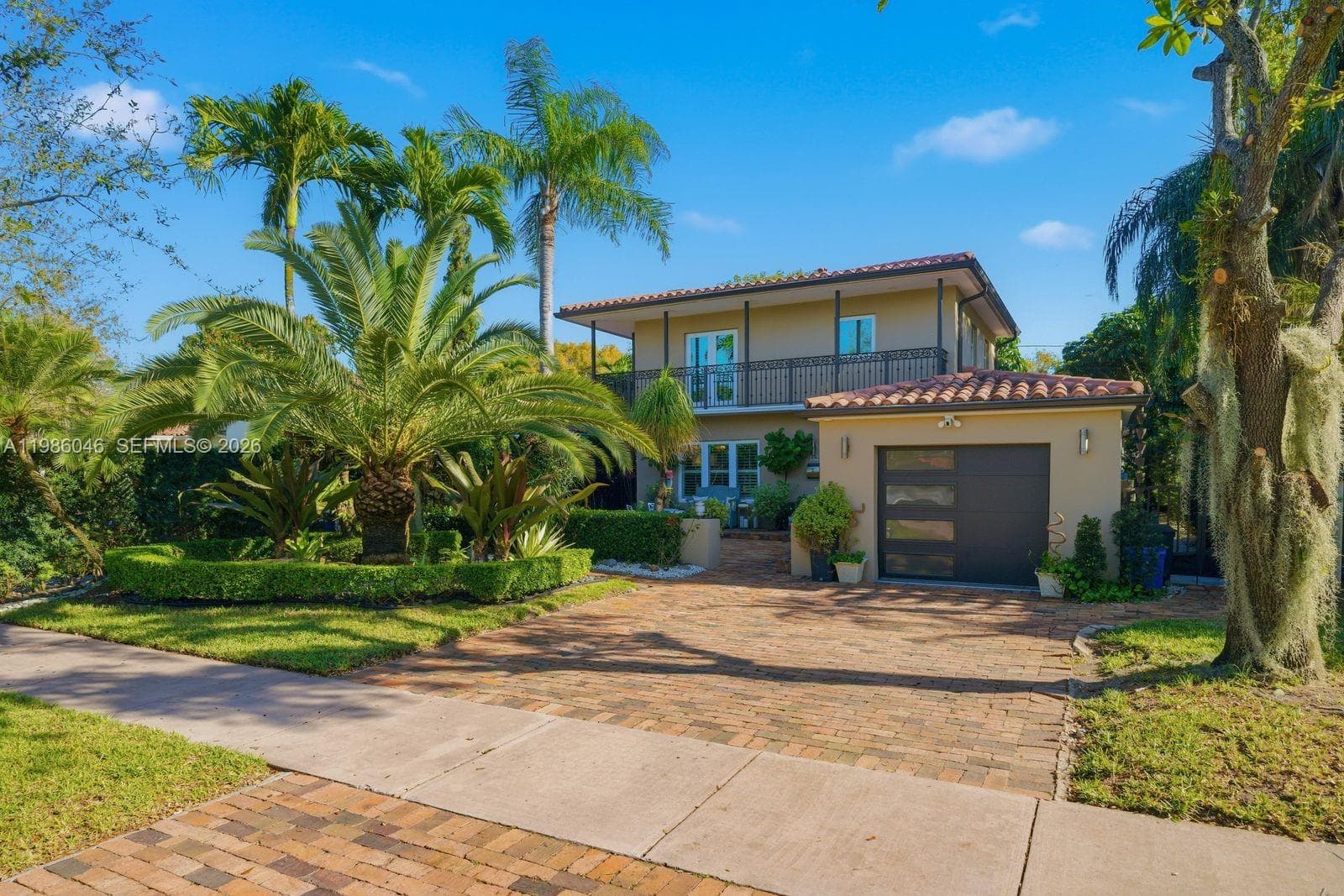 430 Candia Ave, Coral Gables, FL 33134 photo 2