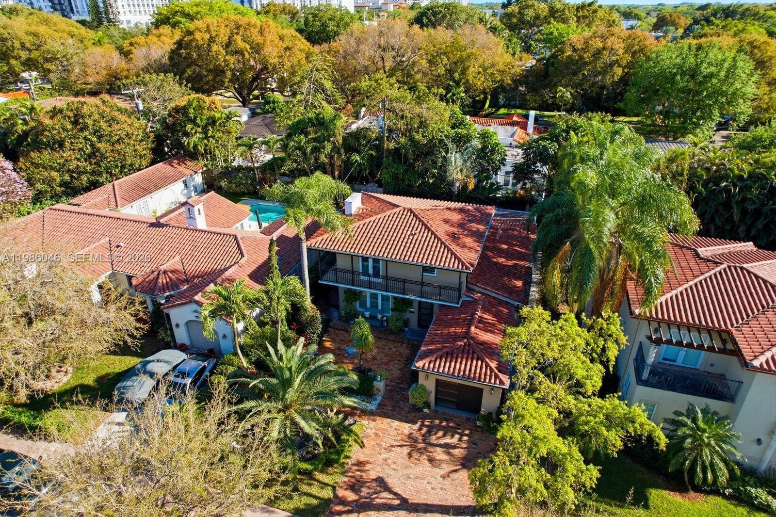 430 Candia Ave, Coral Gables, FL 33134 photo 4