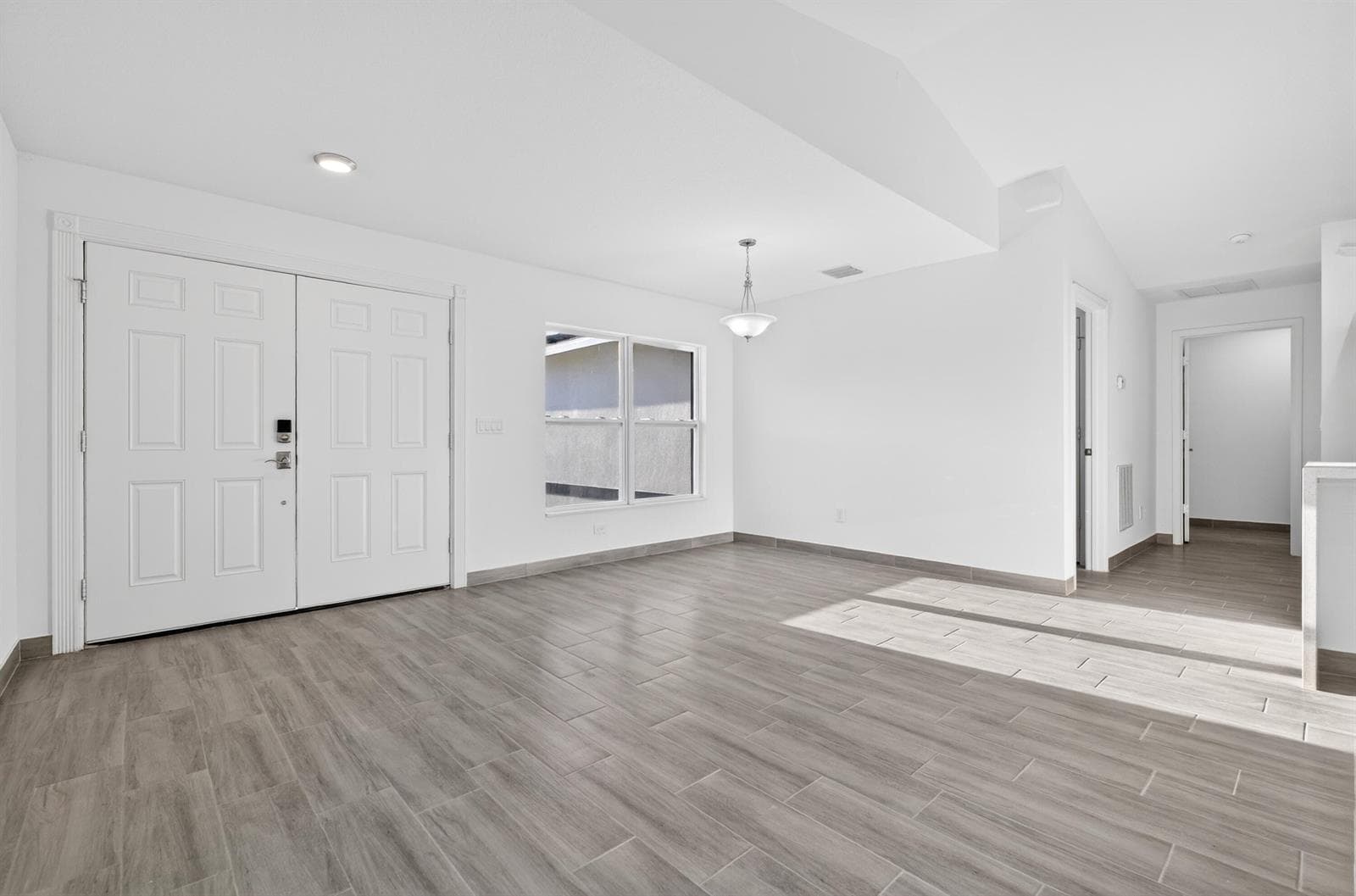 8316 103rd Avenue, Vero Beach, FL 32967 photo 5
