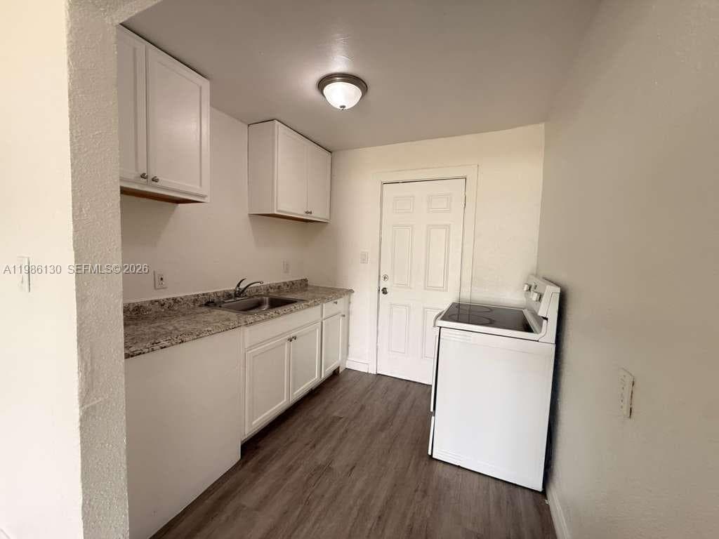 3608 Sammy Watkins # 2, Fort Myers, FL 33901 photo 2