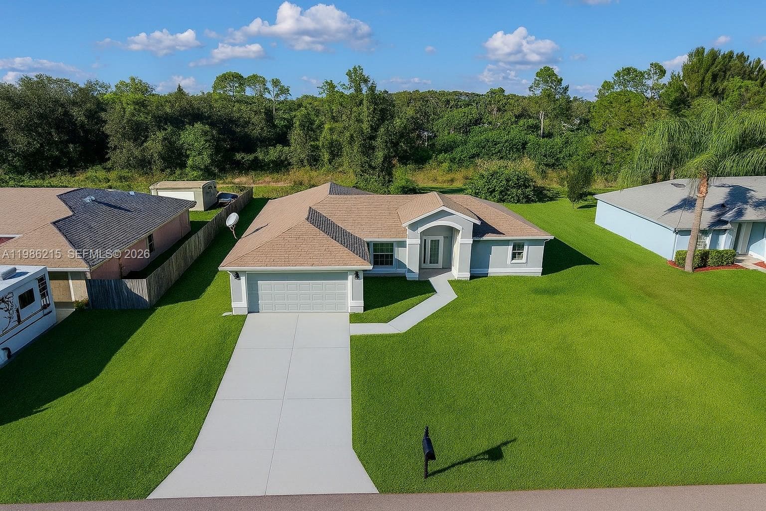 116 ridgemont Dr, Lehigh Acres, FL 33972 photo 2